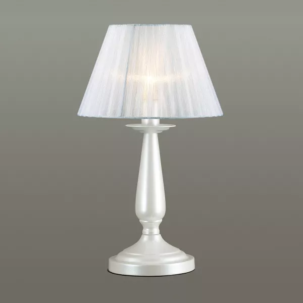 Интерьерная настольная лампа Hayley 3712/1T - фото на темном фоне