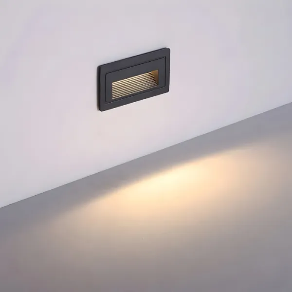 Подсветка для лестниц и ступеней Piazza A7223IN-1BK - фото в интерьере