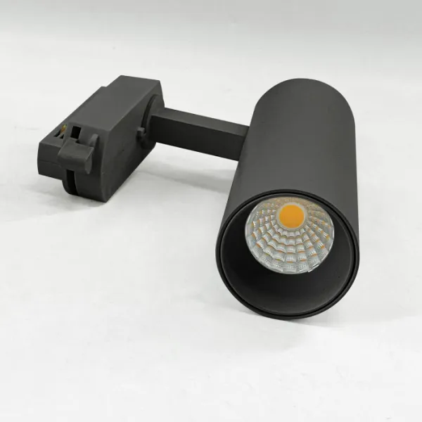 Трековый светильник TL3P TL3P-BL-10-WW - фото в интерьере